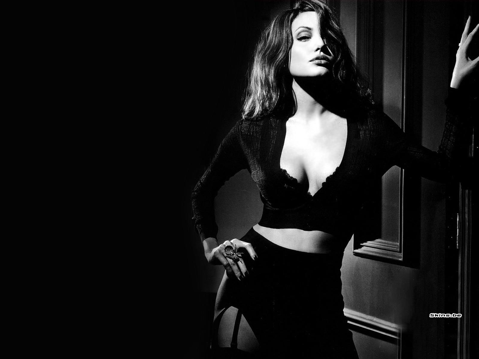 Angelina Jolie